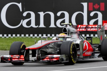 thumb Lewis Hamilton