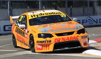 thumb Ford stalwarts Howard Racing is considering switching to Holdens in 2010