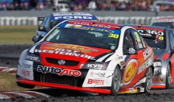 thumb Daniel Gaunt in the #30 Gulf Western Oils Commodore VE