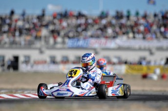 thumb Dutchman Nyck de Vries on his way to victory in the 2010 World Karting Championship. Pic: CIK/KSP