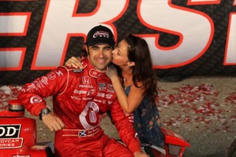 thumb Dario Franchitti with his wofe actress Ashley Judd