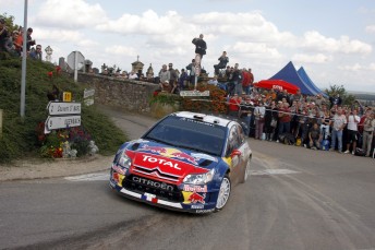 thumb Sebastien Loeb is closing-in on victory at Rallye de France