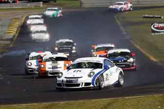 thumb Jon Trende leads the pack at Sandown today
