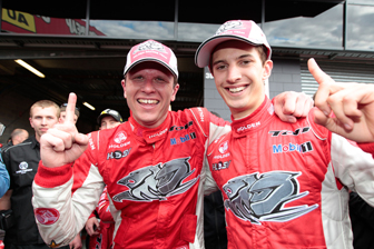 car Garth Tander and Nick Percat