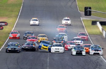 thumb Haber and Smerdon clash off the start
