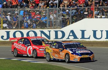 thumb Will Davison passes Jamie Whincup in Race 8