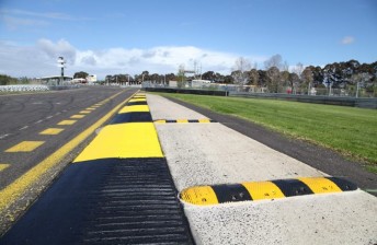 thumb The two humps at the exit of Turn 12