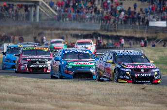 Jamie Whincup led Mark Winterbottom to the finish