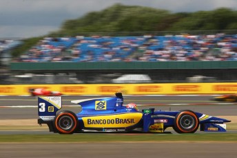 Felipe Nasr wins Silverstone sprint