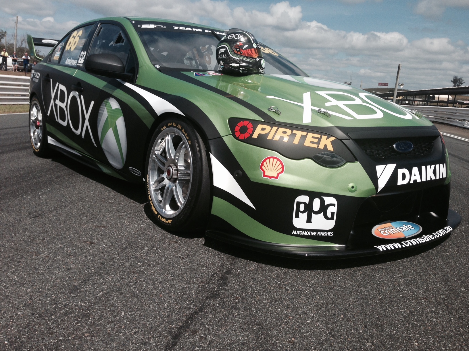 Aston martin v12 zagato race car. Maserati mc12 leman. 12 racing. Maserati mc12 race. Maserati gt 2003 race.