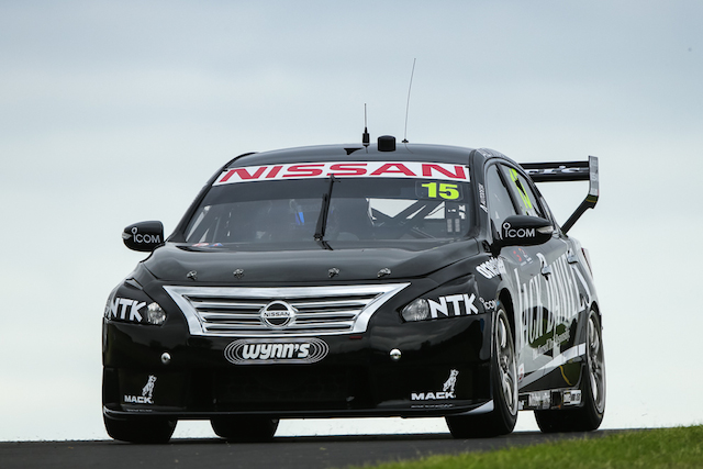 V8SC15_SMSPTEST_DKIMG1458