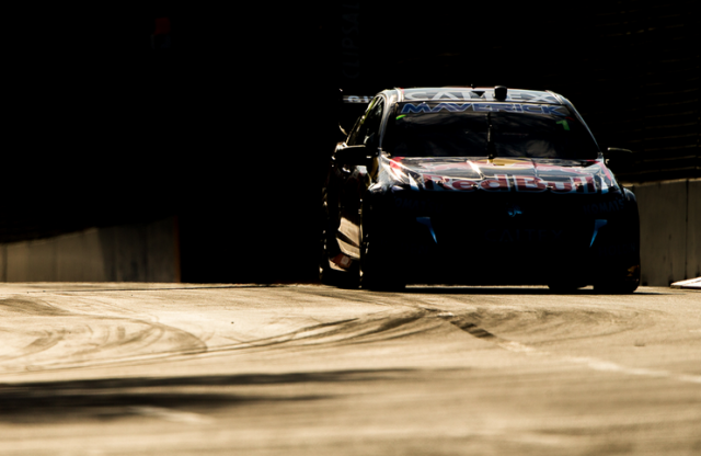 Jamie Whincup set the pace in Practice 3