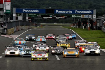 The GT Asia field heads to Turn 1 at Fuji Speedway