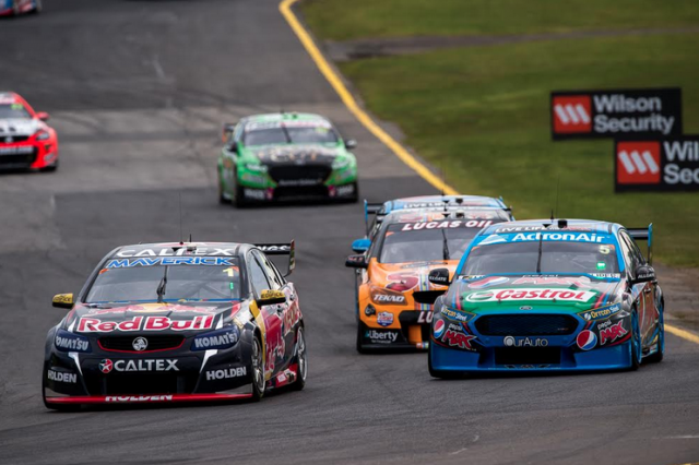 Paul Dumbrell takes the lead from Steve Owen