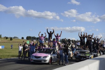 Team Matar MX5 took victory in their Mazda 3, completing 641 laps.