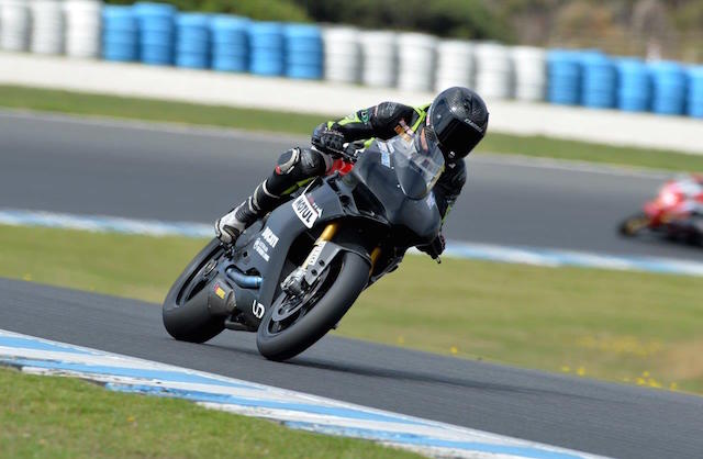 Mike Jones rides the Ducati Panigale 1299S in new DesmoSport Ducati team. pic: Russell Colvin