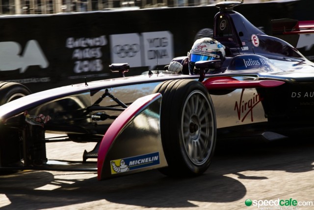 Sam Bird on his way to victory in Argentina