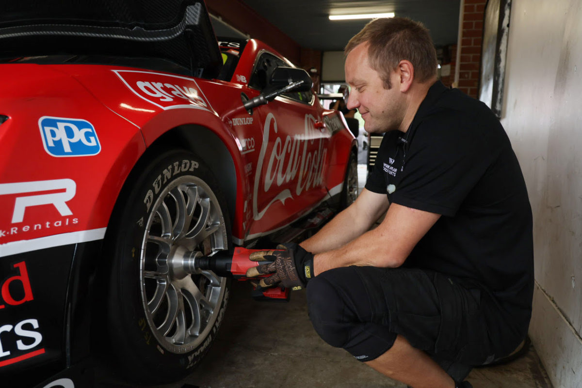 Erebus Motorsport will use electric rattle guns in its garage this year